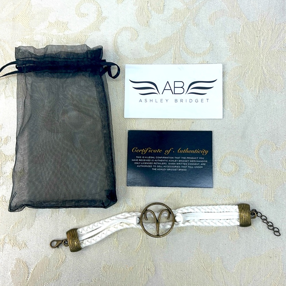Ashley Bridget bracelet in white and bronze